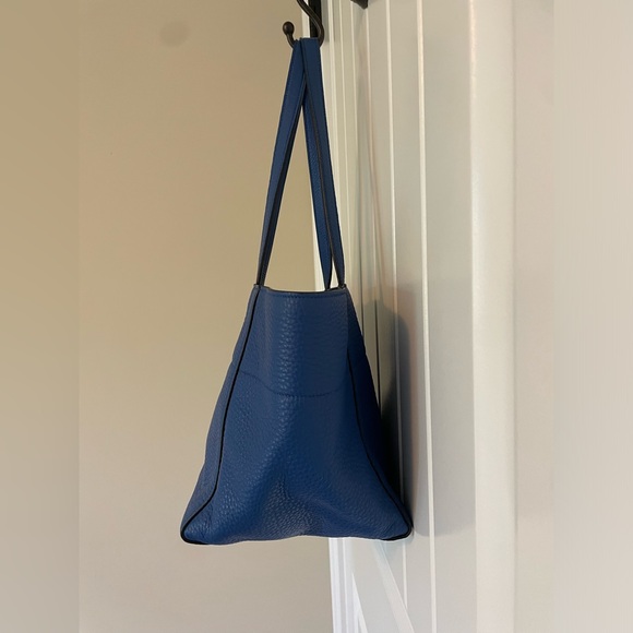 Prada Leather Shoulder Bag - Picture 4 of 13